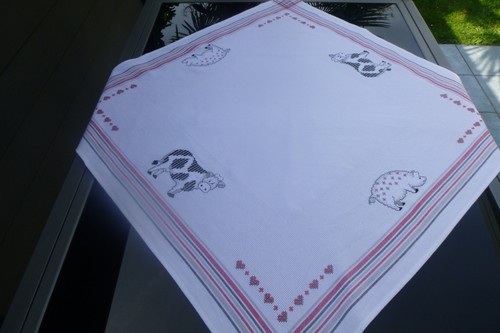 Neuw mitteldecke handarbeit - neuw.,