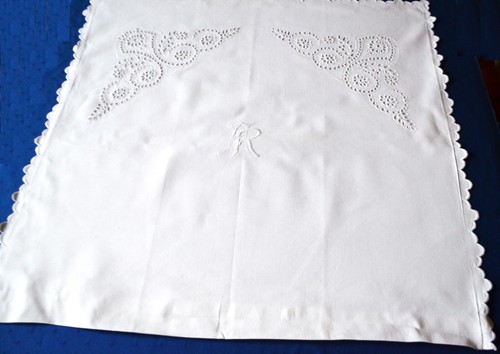 Handarbeit altes paradekissen - handarbeit,
