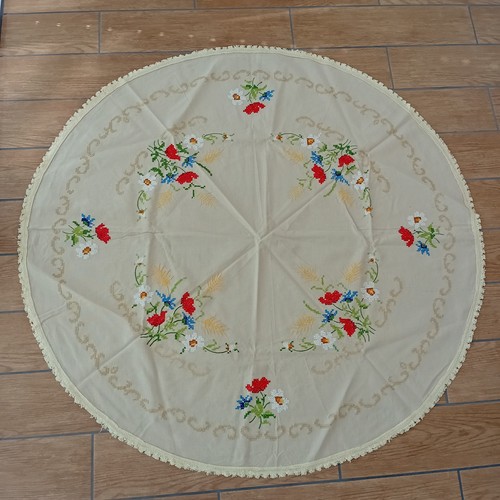 Vintage handarbeit tischdecke - handarbeit,